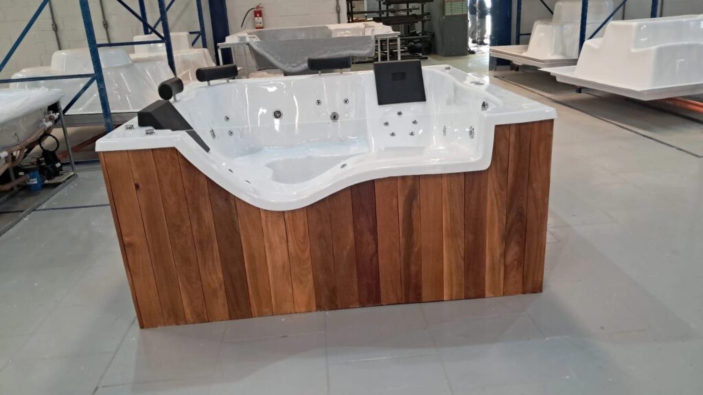 Spa em Acrílico MALAGA SUPREME LUXO *LANÇAMENTO* - Imagem 2